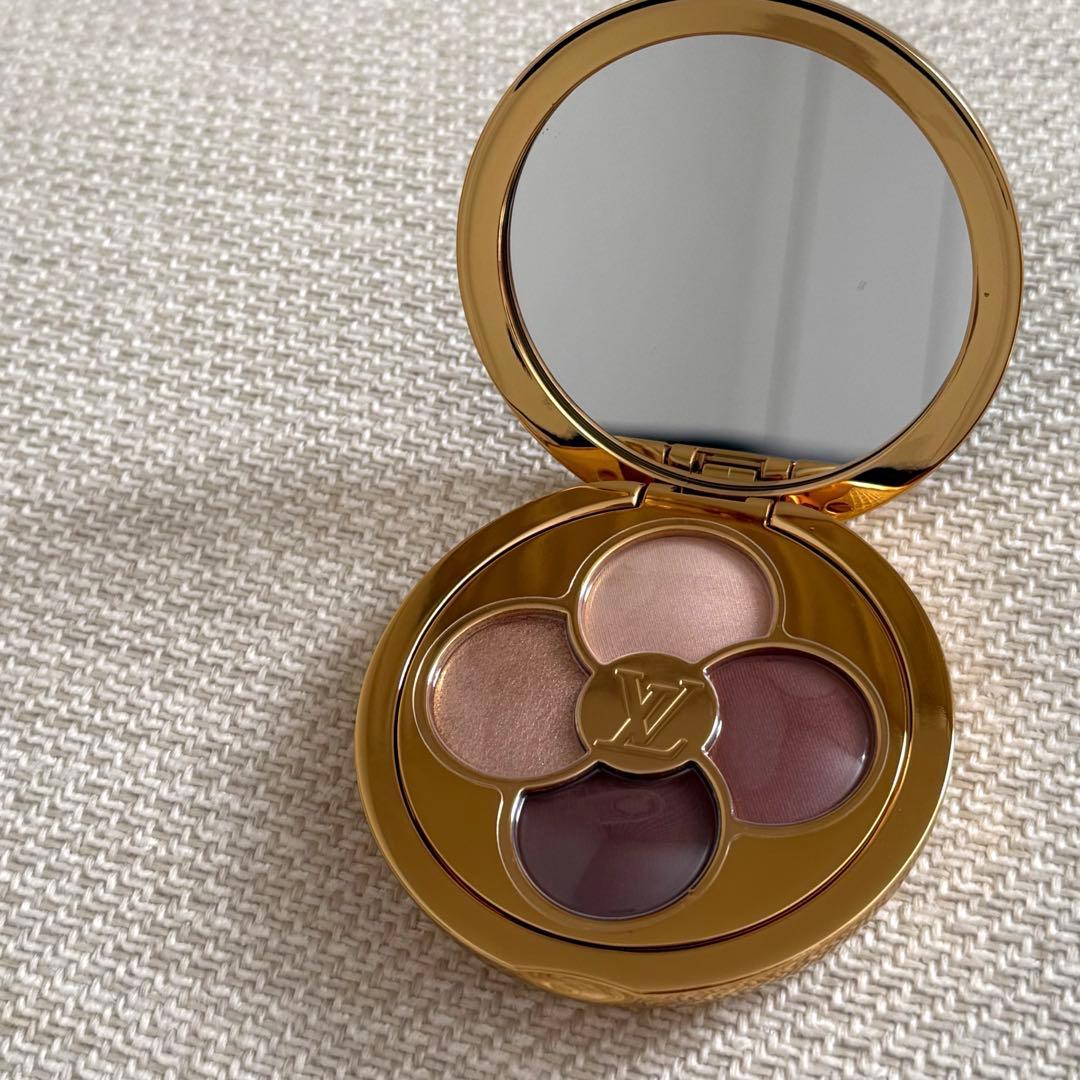 【新品未使用】ルイヴィトン アイシャドウ 250