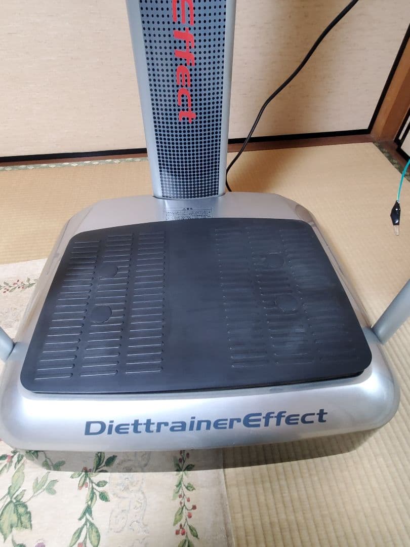 DiettrainerEffect DT-1フジ医療機器　ブルブルマシーン