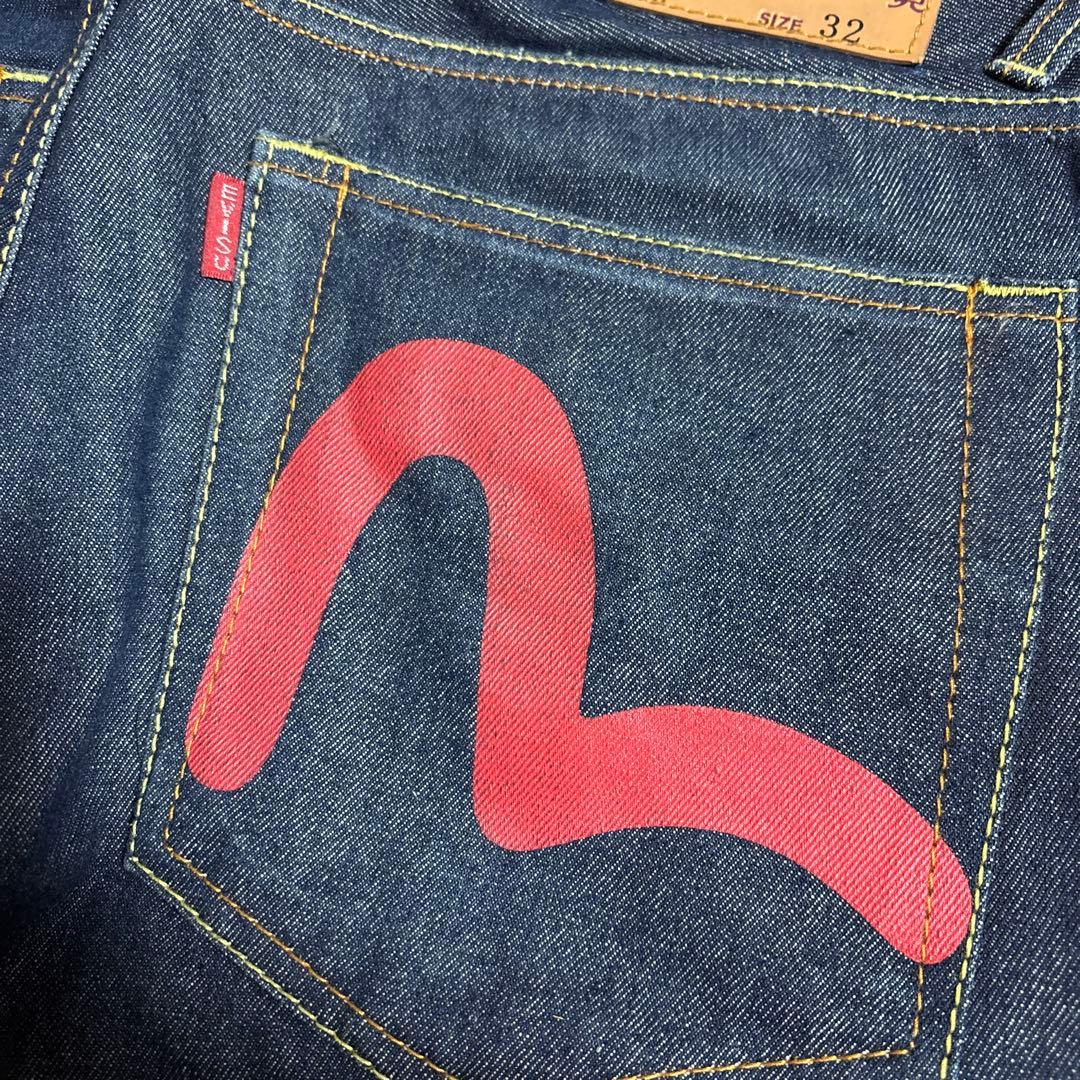 エヴィス　ストレートデニム　カジュアル　インディゴ　サイズ32