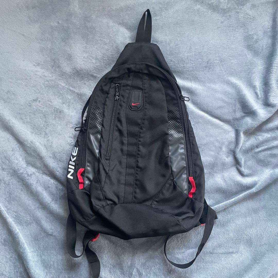 【美品】激レアY2K NIKE ワンショルダー スリングバッグ 00s
