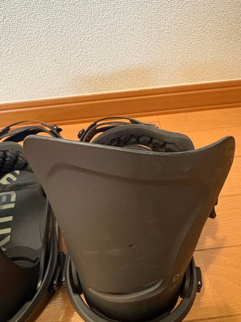 1*3様 フラックスDS ビンディング　Mサイズ　【美品】　箱付き