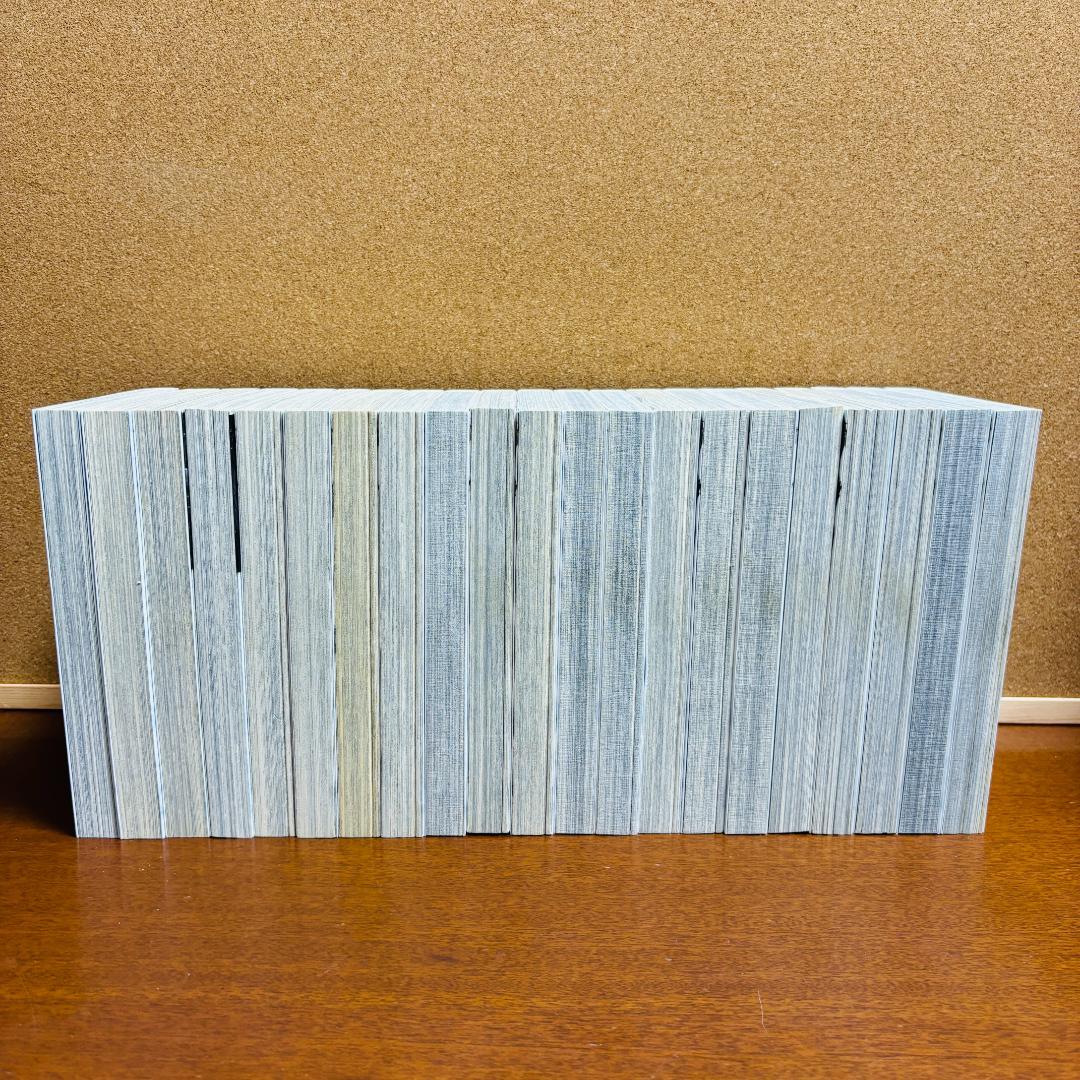 【コミック】 ベルセルク 新装版 1巻～43巻 全巻 + 関連本4冊 計４７冊