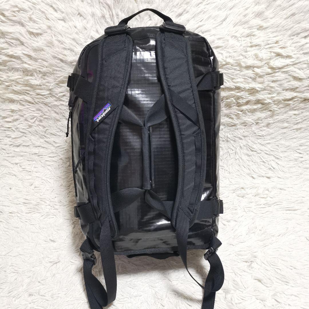 未使用級 patagonia ブラックホール ダッフル 40L ブラック
