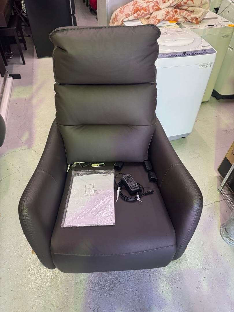 ニトリ 電動リクライニングパーソナルチェアLE01ソファ