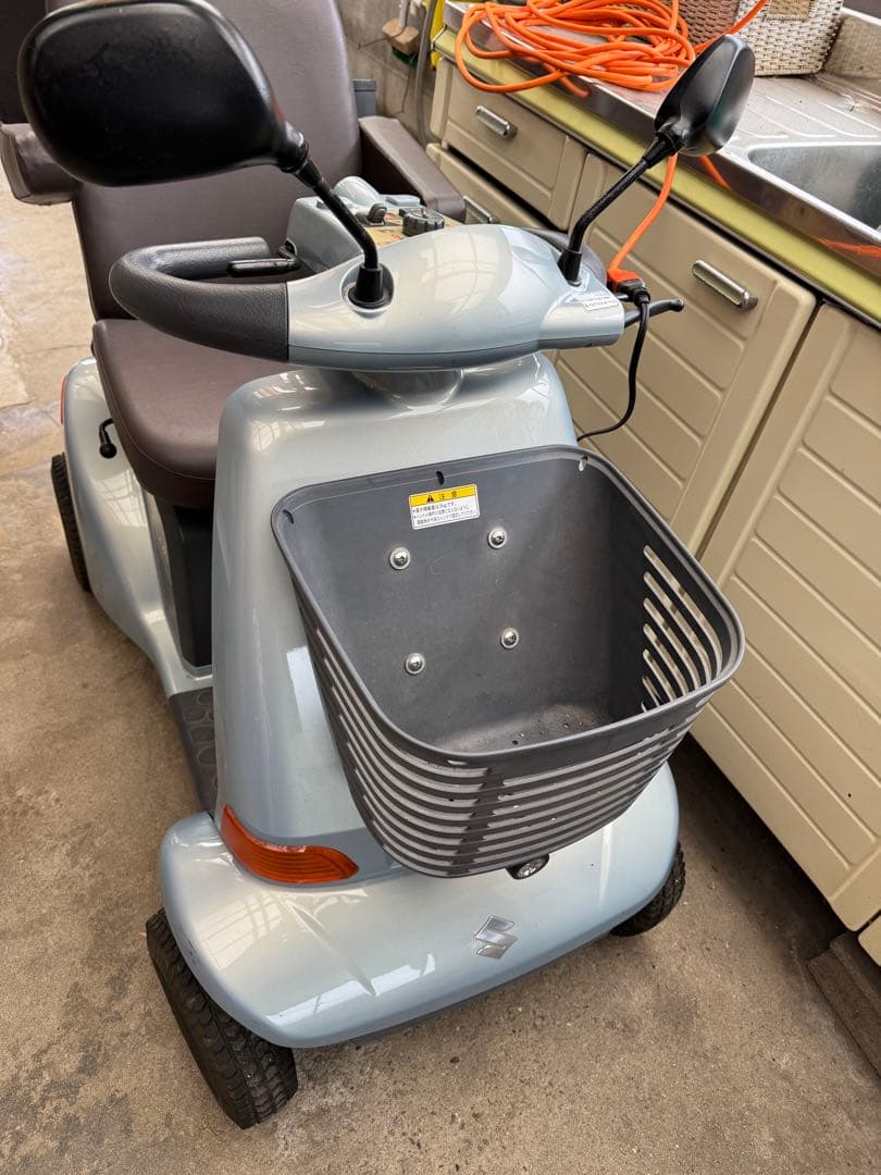 電動セニアカー スズキ