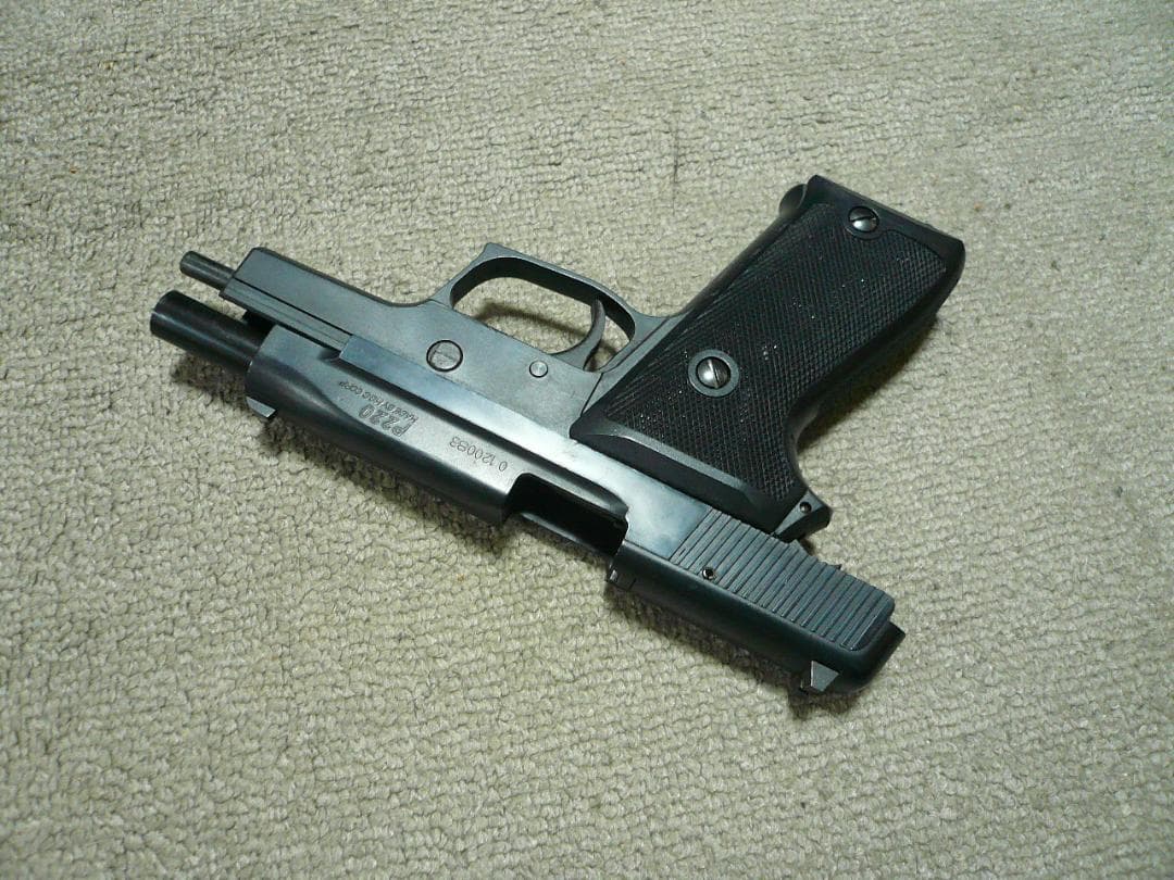 MGC ブローバック モデルガン SIG SAUER P220 ABS