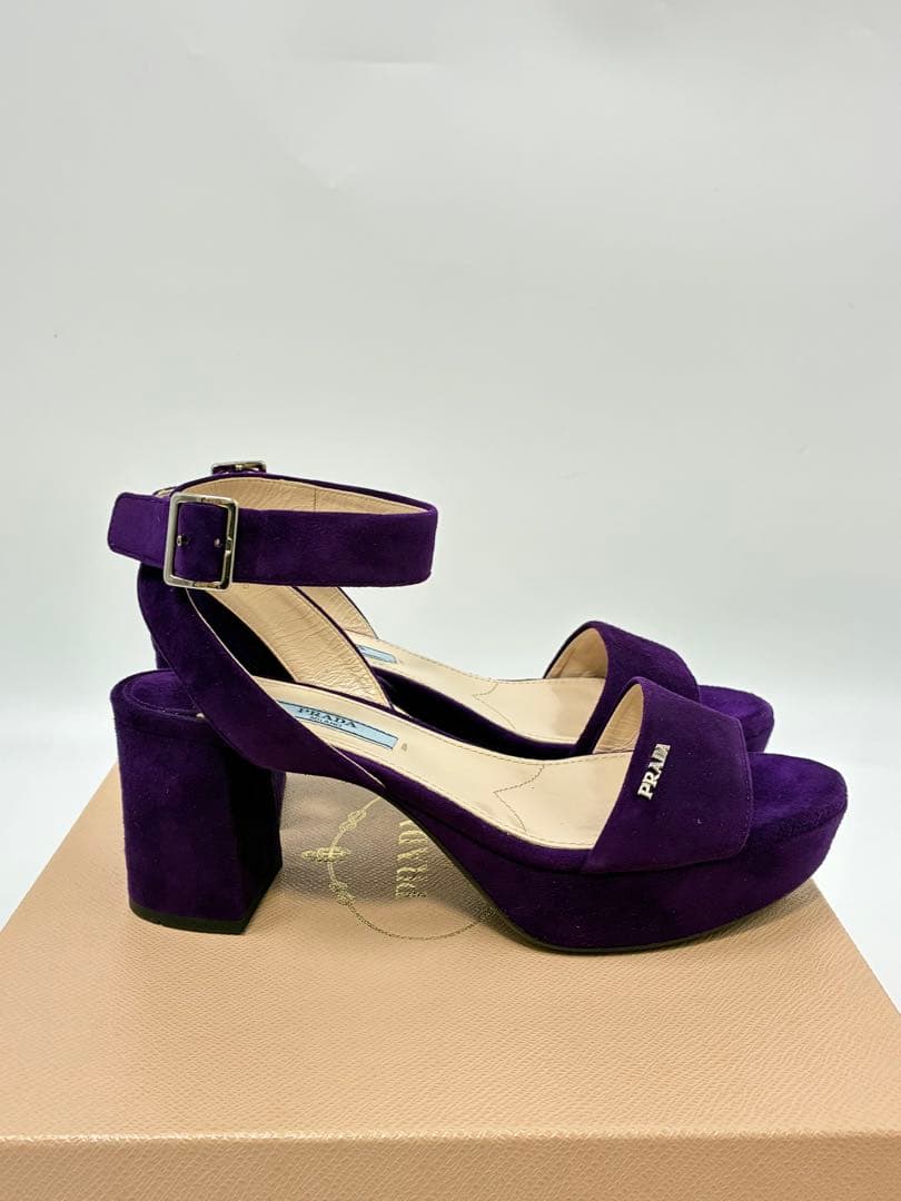 箱つき美品✨PRADA スウェードサンダルロゴ　チャンキーヒール　36 パープル