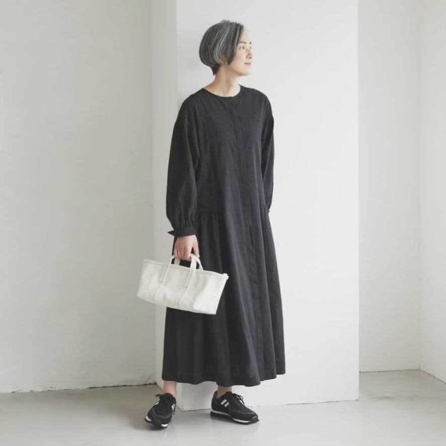 北欧暮らしの道具店　年中着たくなるサイドギャザーの2WAYワンピース