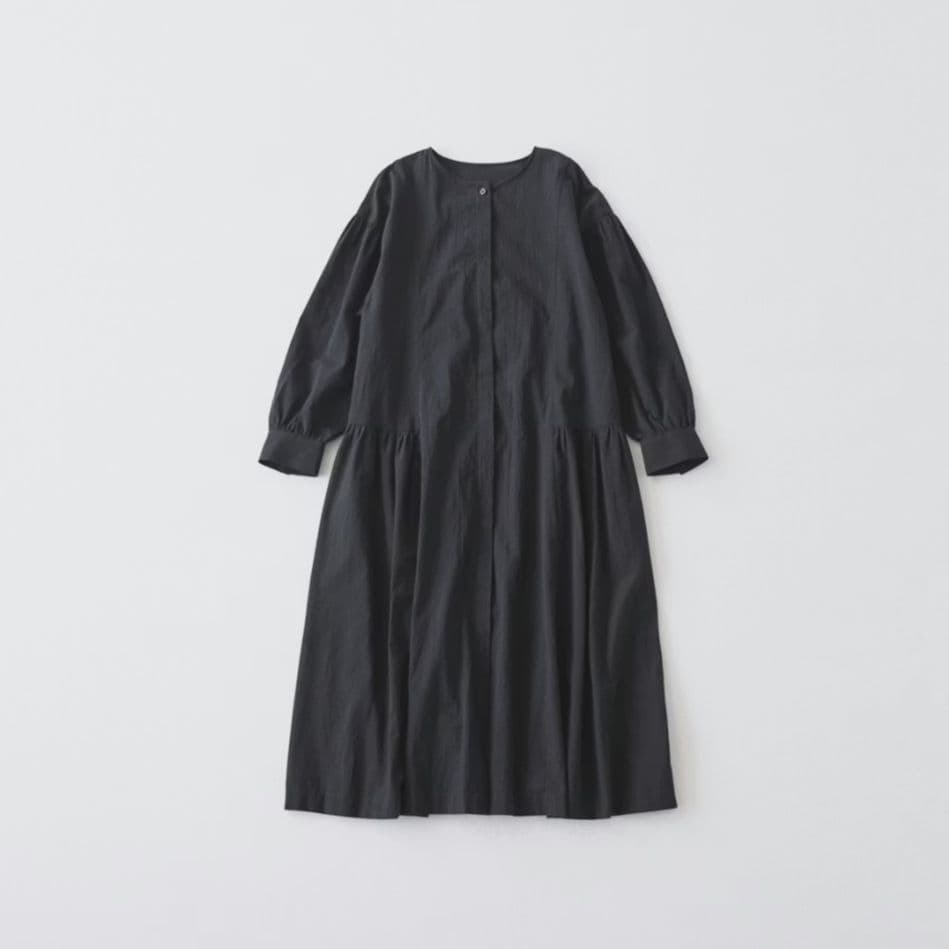 北欧暮らしの道具店　年中着たくなるサイドギャザーの2WAYワンピース