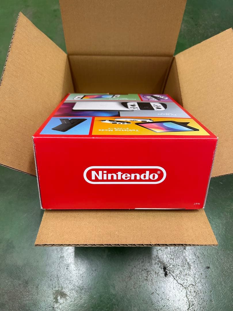 任天堂 Nintendo Switch 有機ELモデル