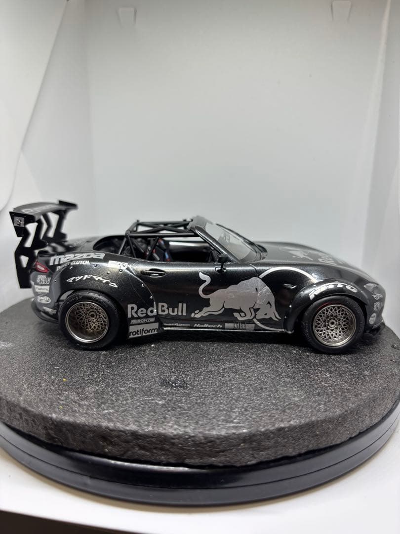 プラモデル完成品　タミヤ　マツダ　ロードスター　マッドマイク仕様　ドリフト