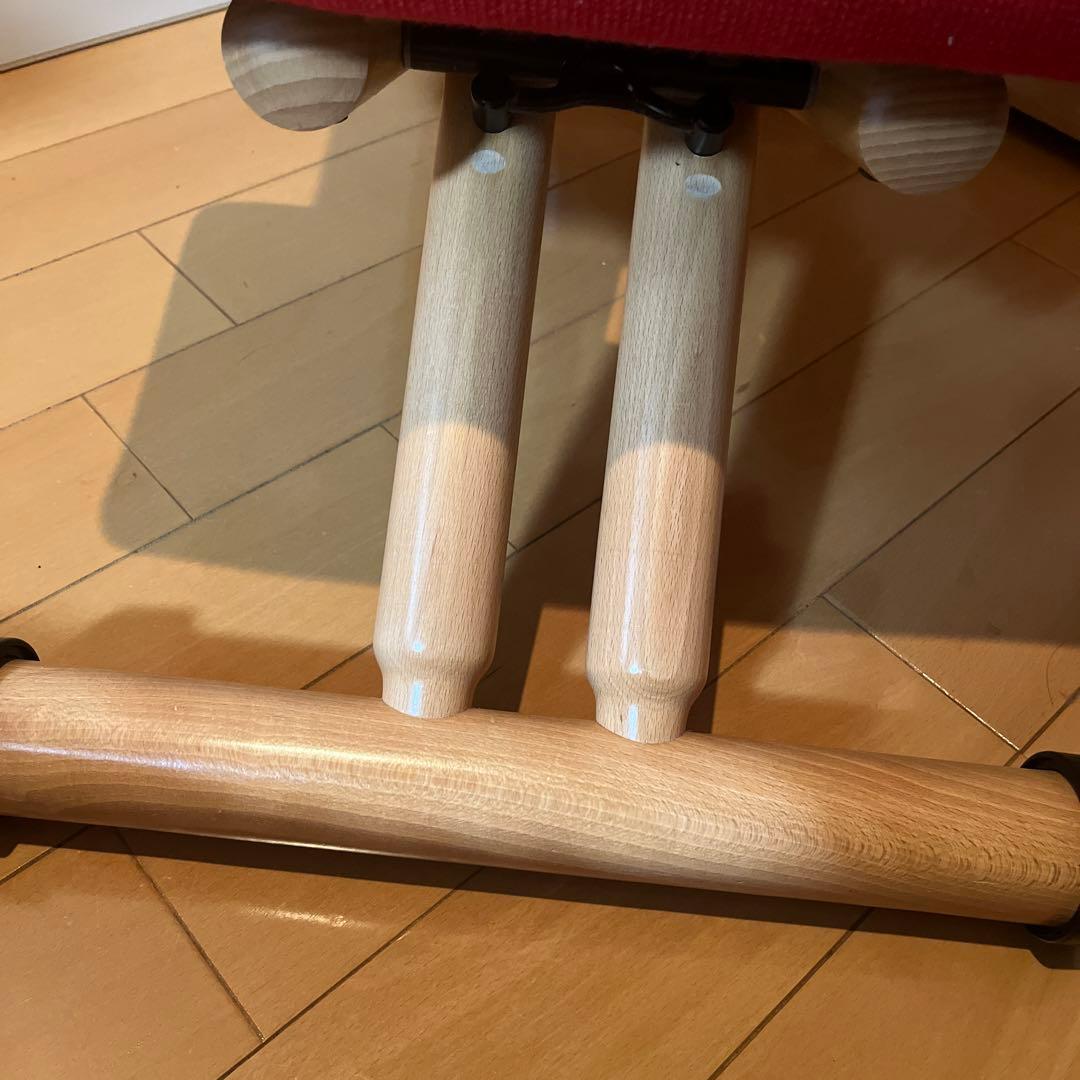 ヴァリエール 　レッド　マルチバランスチェア　　ストッケ　 アタッチメント付き