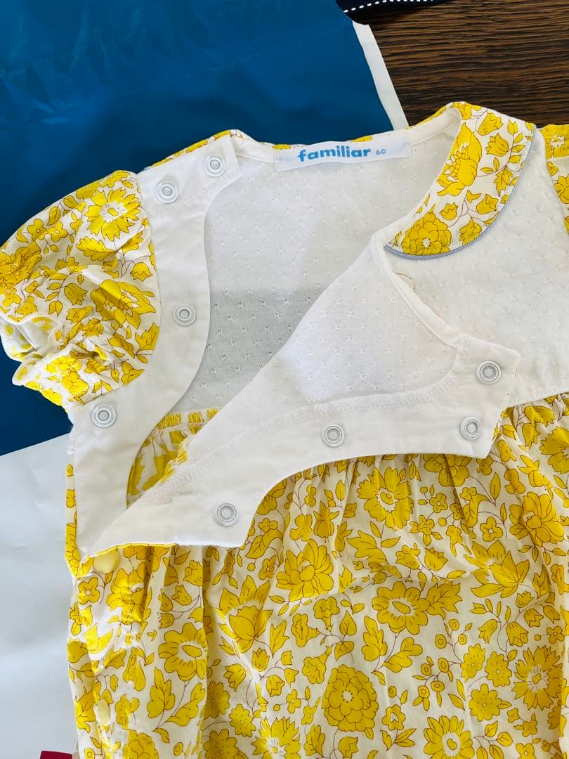 ファミリア　新作　セーラー衿　リバティ　袖付きロンパス　ロンパース　現行品　クマ