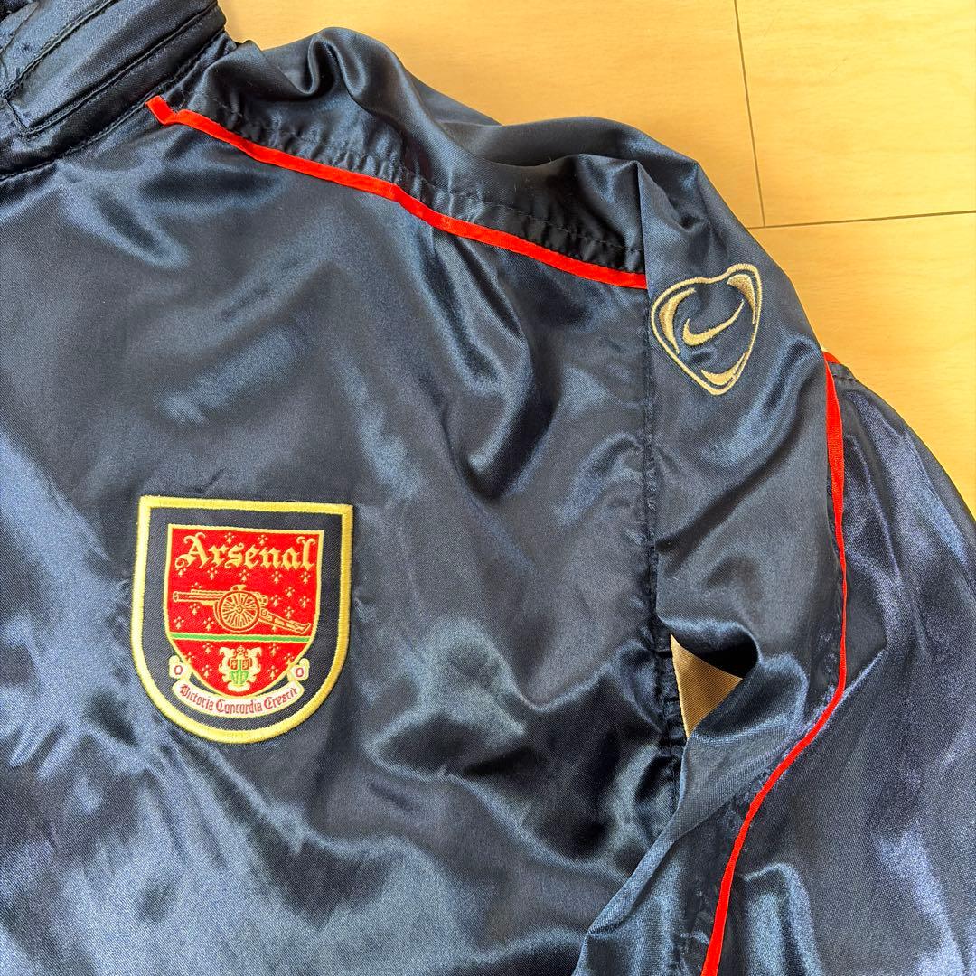 Nike Arsenal 90sナイロンジャケット ネイビーゴールド
