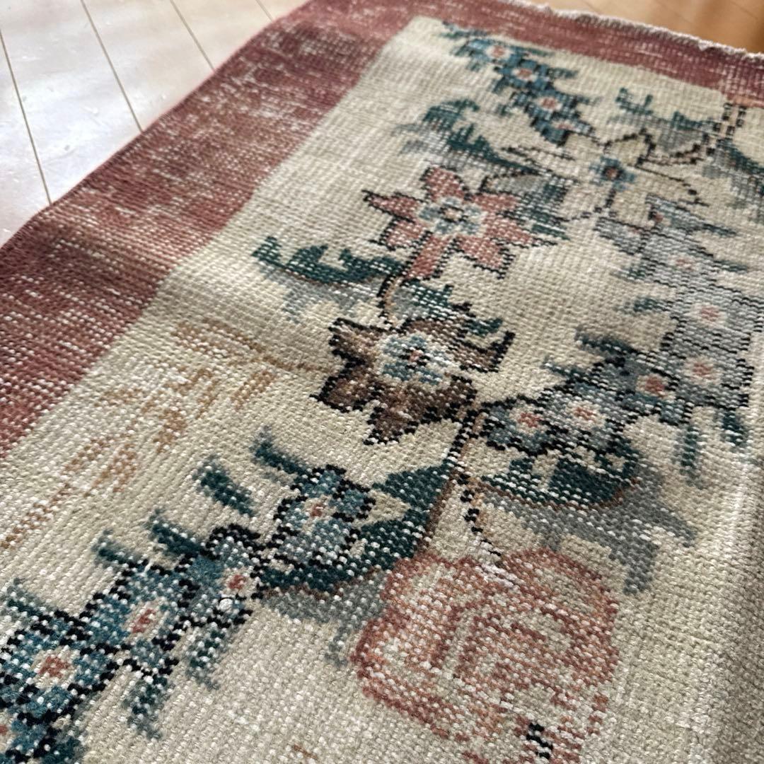 93×170擦れ　アンティークリースボタニカル　花柄　トルコヴィンテージラグ