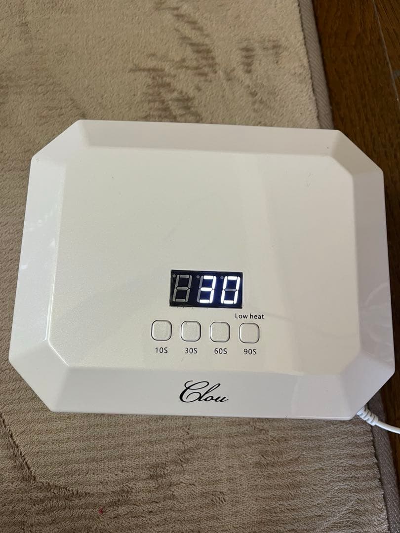 クロウ　ネイル　ライト