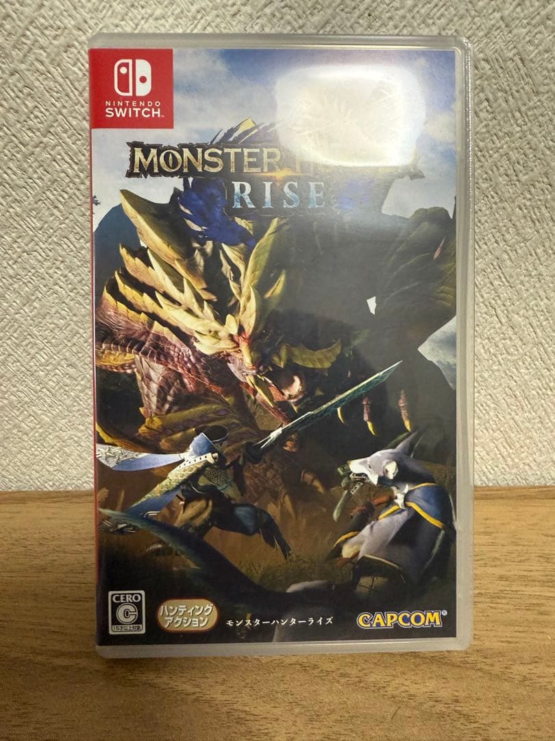 【美品】Nintendo Switch Lite 青　人気ソフト4点付き