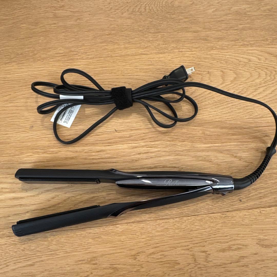 ストレートアイロン　プロ