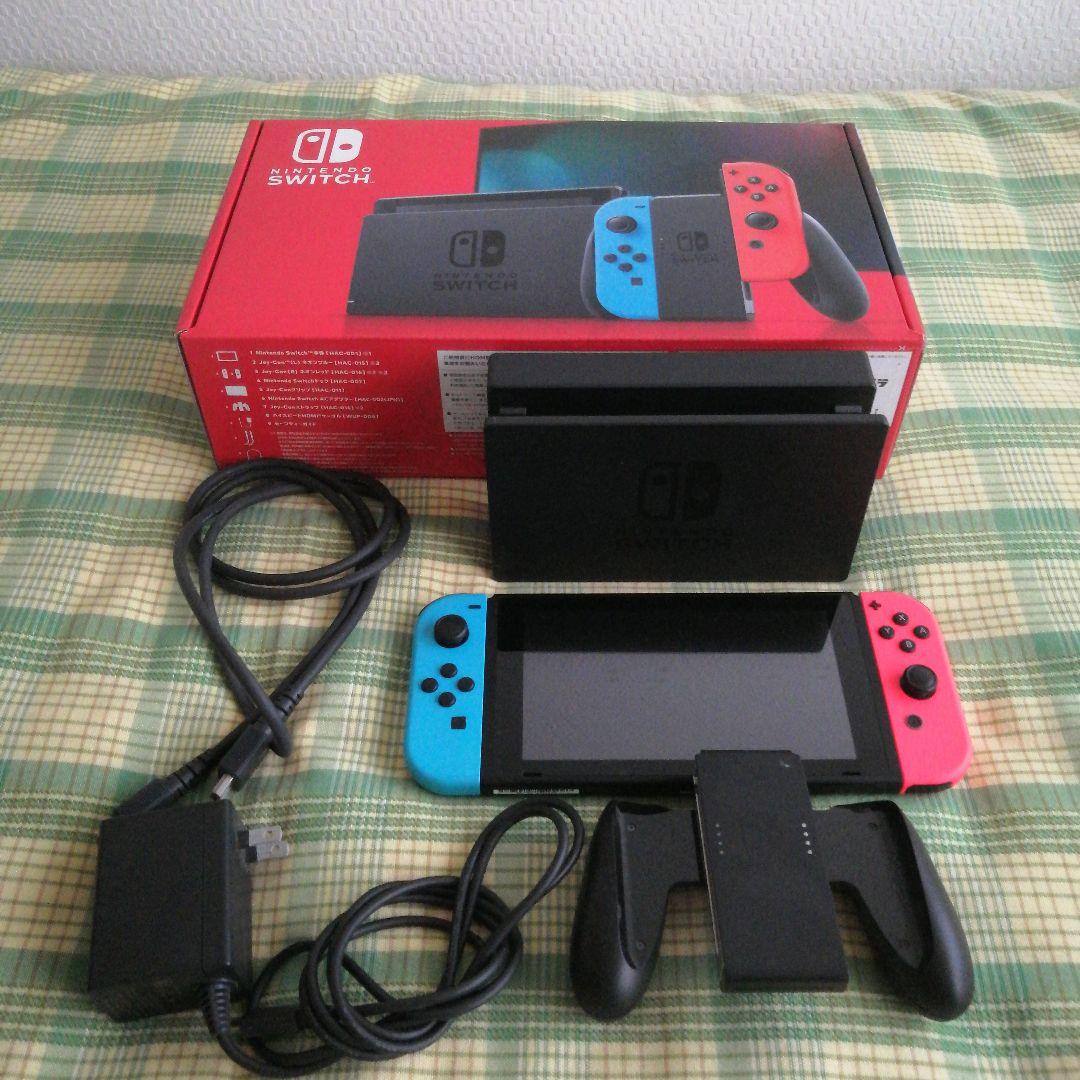 任天堂　Switch 本体一式　あまり使ってません 説明読んでくださいね。