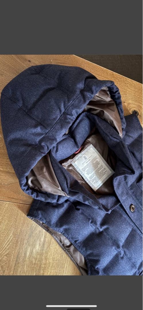 【ほぼ未使用】ブルネロクチネリ 高級ウールダウンベスト フード脱着可 サイズM