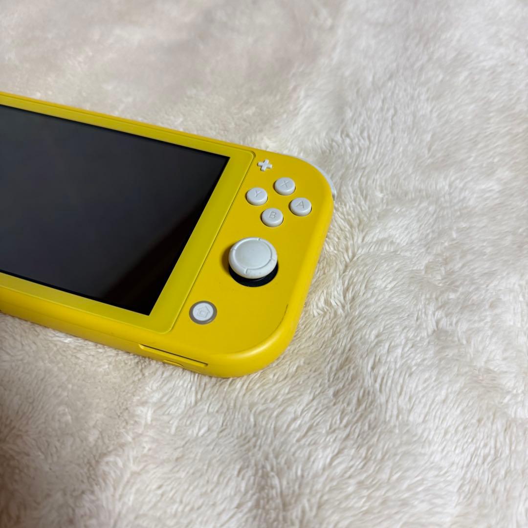 Nintendo Switch Lite イエロー 本体とソフト付き