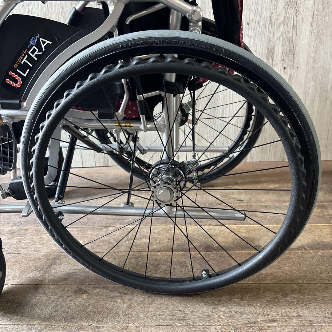 日進医療器 自走式車椅子 多機能 ULTRA 車いす NA-U2W 女性用