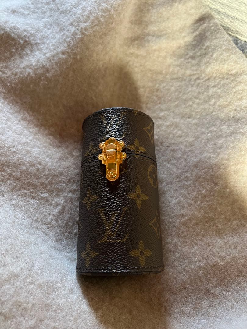 LouisVuitton Drape-Reves 香水とキャリーケース超美品レア