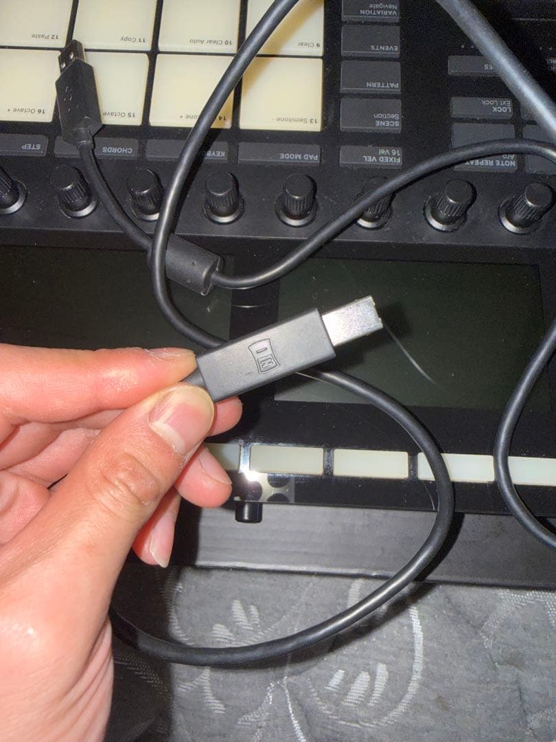 DJ機材 MASCHINE MK3