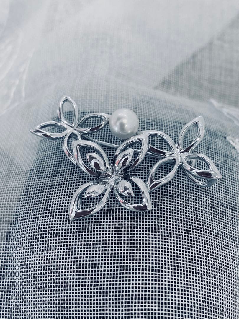 美品　田崎真珠　上品なブローチ 純銀　アコヤ　パール