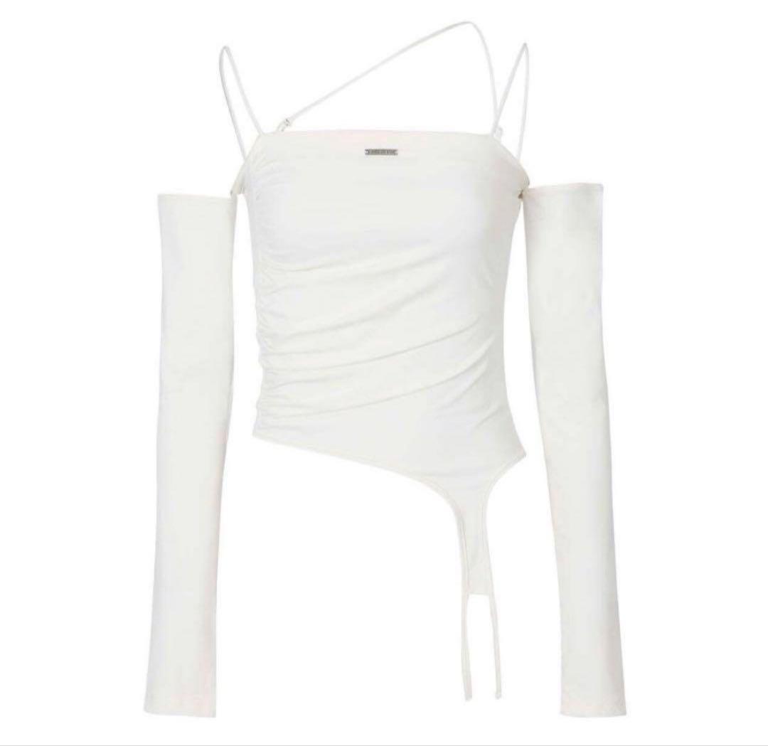 トップス bohemian seoulOFF SHOULDER CURVED T