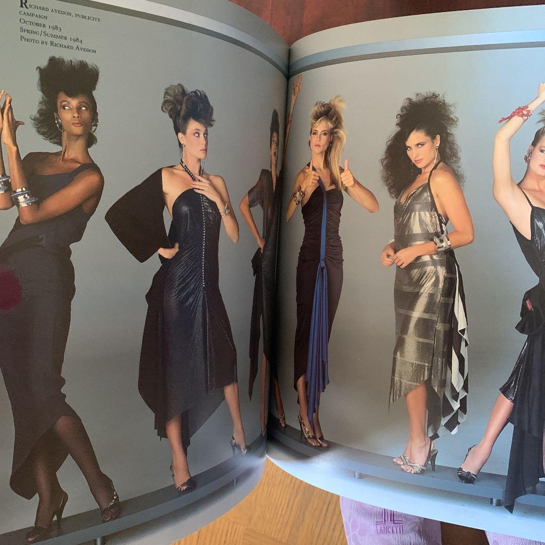 ヴェルサーチ　スタイル　本　スーパーモデル