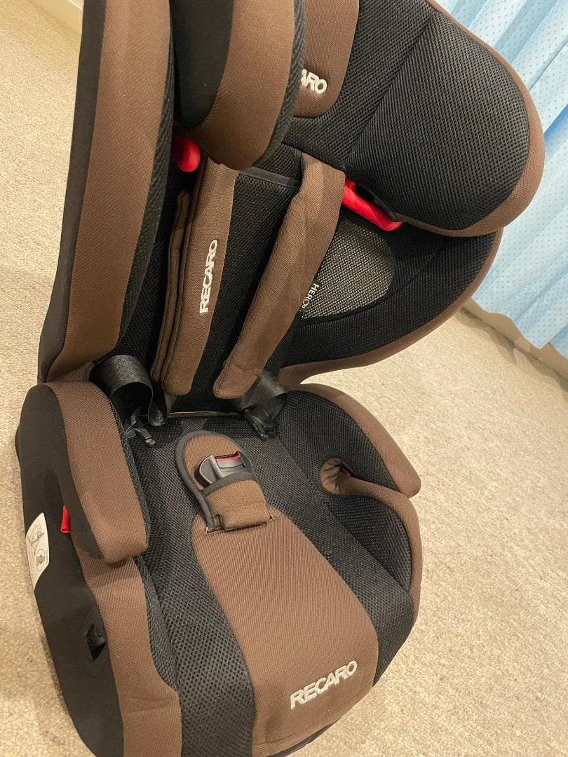 RECARO チャイルドシート ブラウン/ブラック