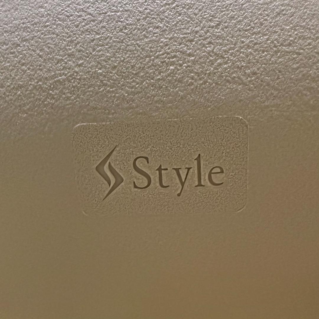 MTG スタイルチェアPM　Style Chair ベージュ 骨盤 S字姿勢