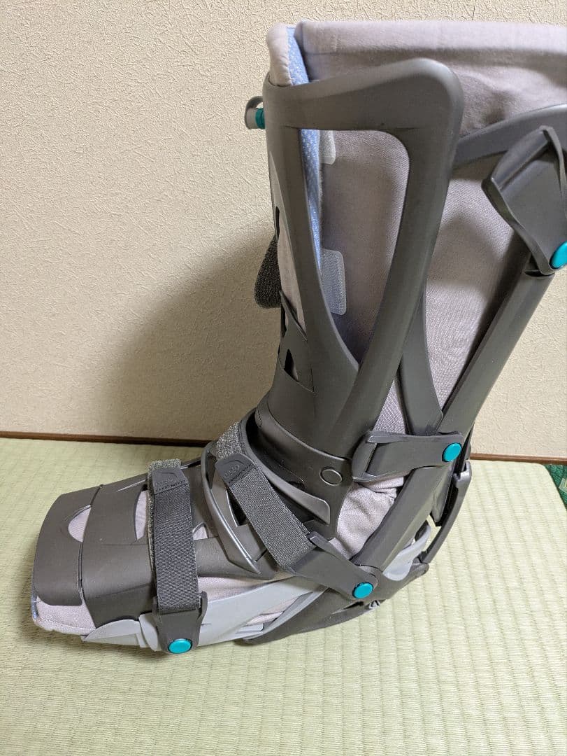 Vacoed アキレス腱装具ドイツ製2ヶ月のみ使用洗浄済