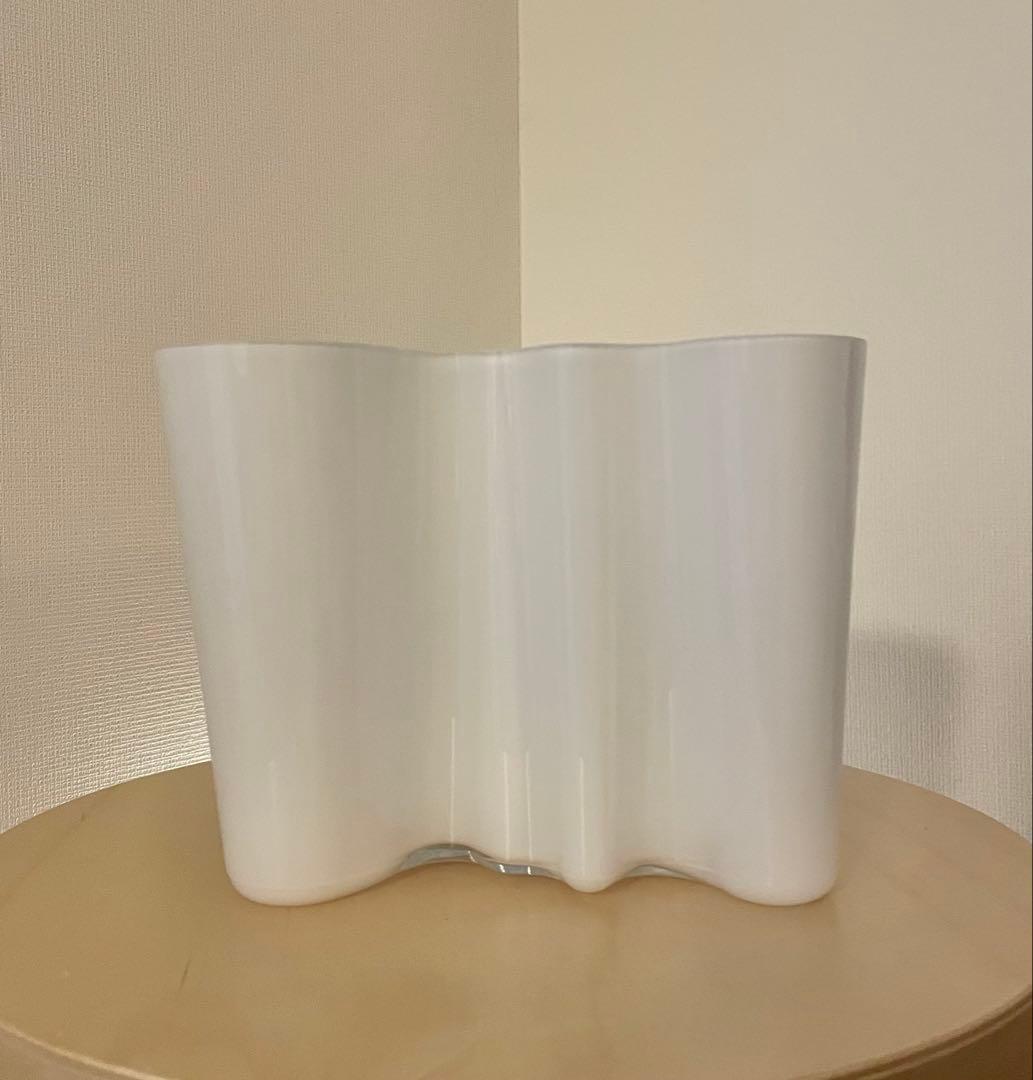 イッタラ　アルヴァ・アアルトベース 160mm ホワイト