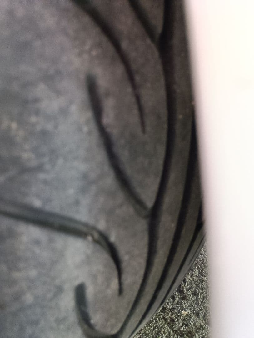 アドバンＴＣ4　2022年　18インチタイヤ付2本　114,3　5Ｈガンメタ①