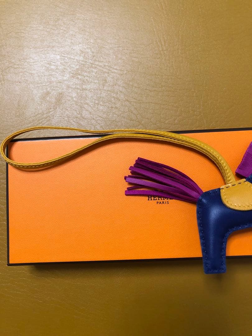 エルメス HERMES ロデオチャーム PM