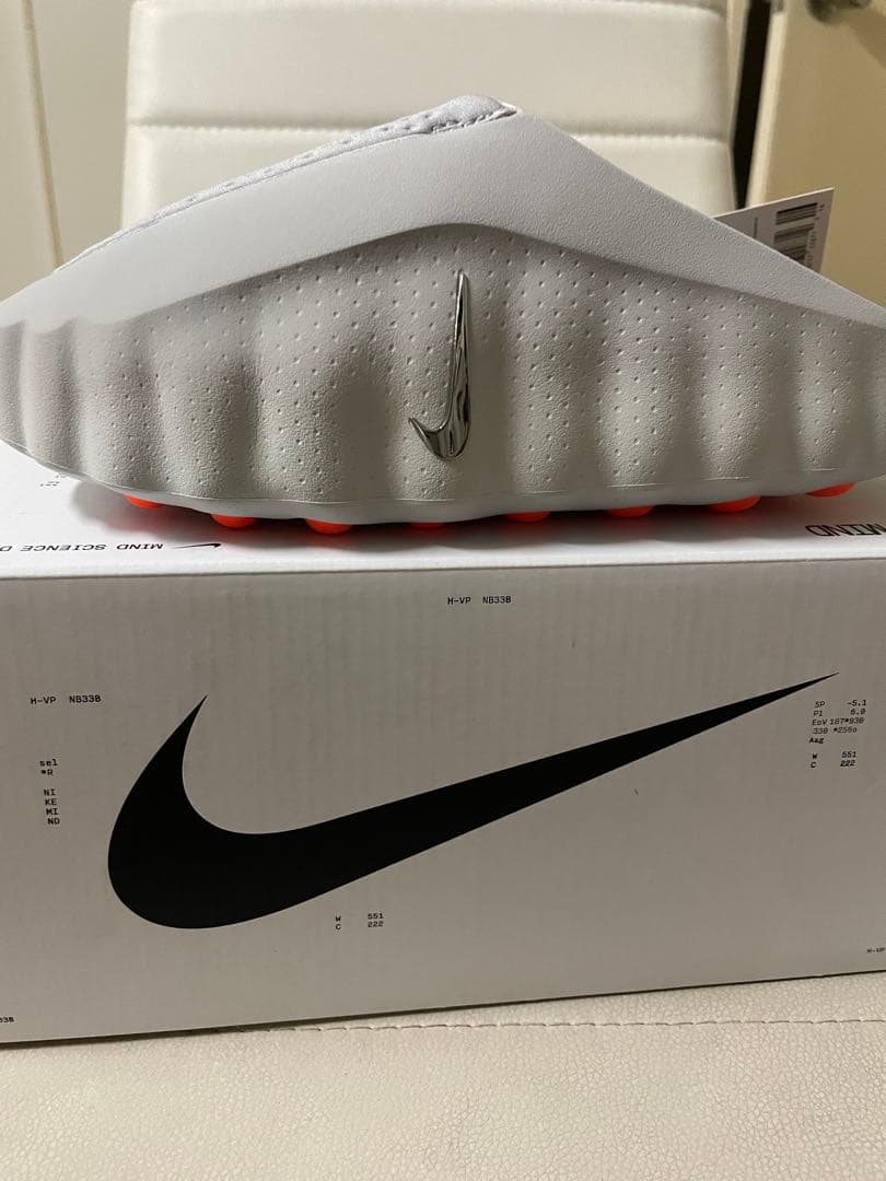 新品未使用 Nike Mind 001 \"Lt Smoke Grey\" 24cm