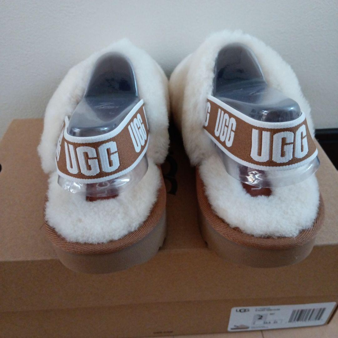 新品 UGG FLUFF YEAH CLOG 21cm