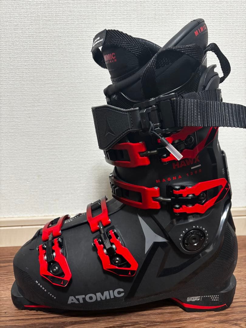 ATOMIC アトミック スキーブーツ Black