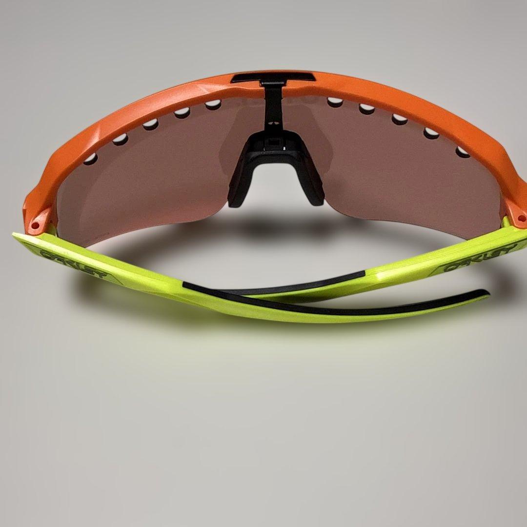 小物 oakley sutro lite sweep
