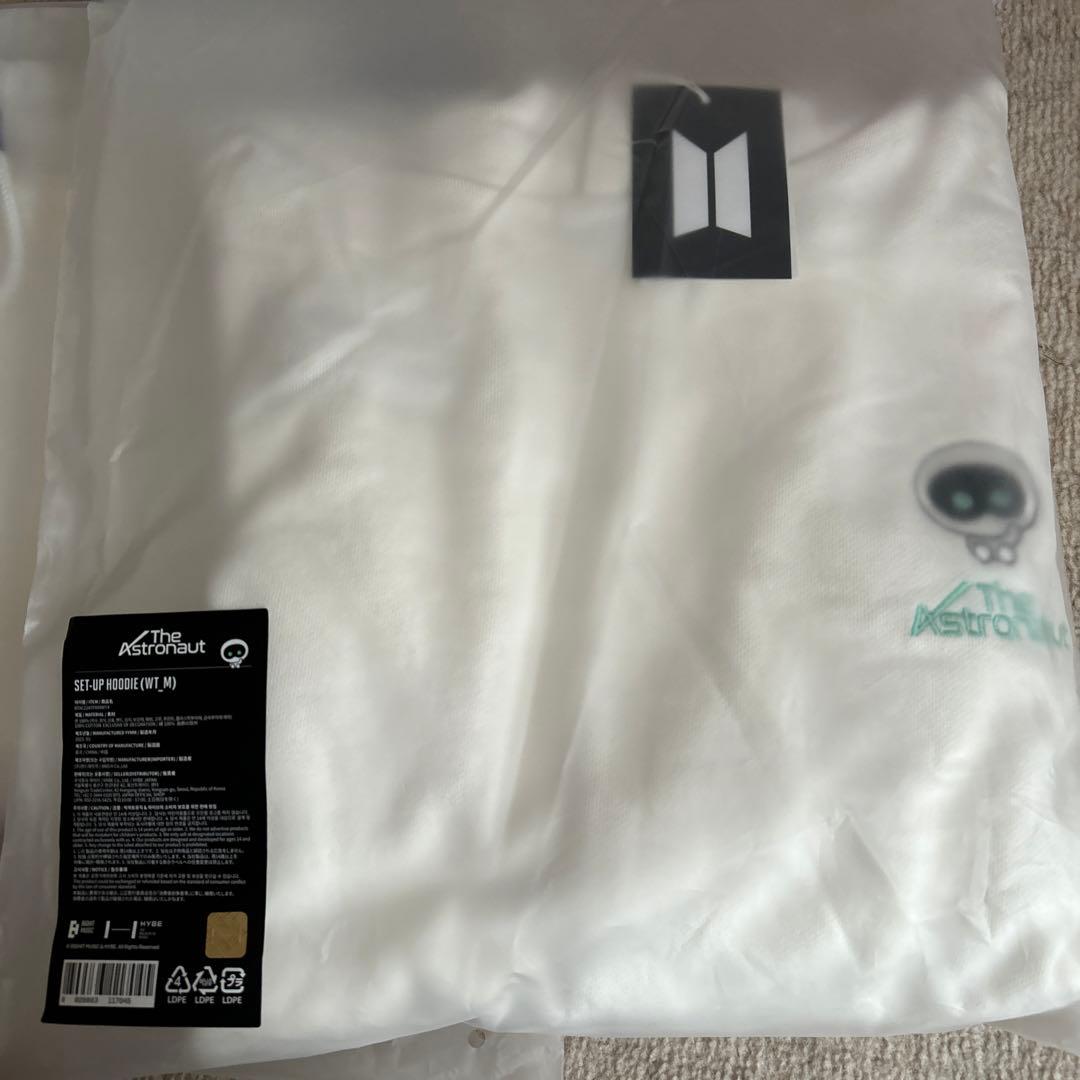 BTS JIN ウッドくん　フーディ上下セット