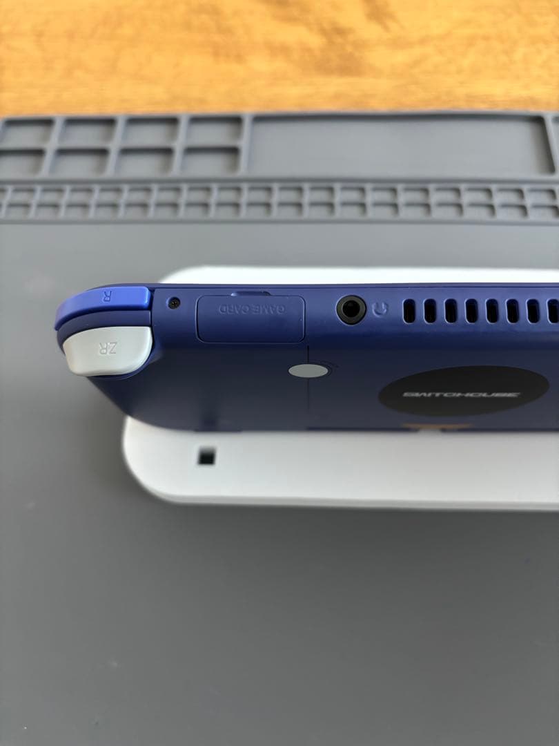 Nintendo Switch Lite本体　カスタム品　外装ゲームキューブ仕様