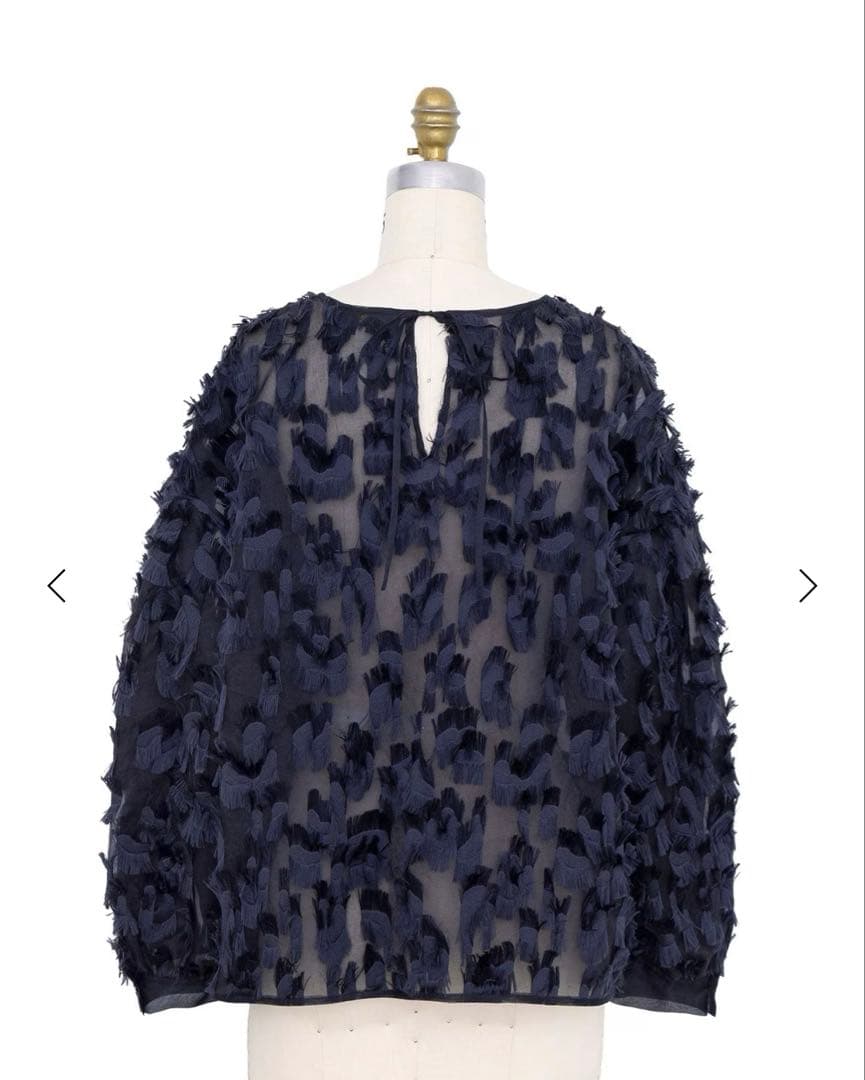 新品未使用　DRAWER カットジャカードブラウス