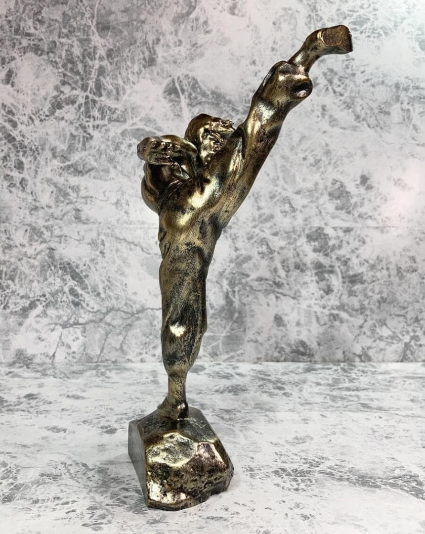 「ブルース・リー　銅像風 フィギュア　ブロンズ」jo-db