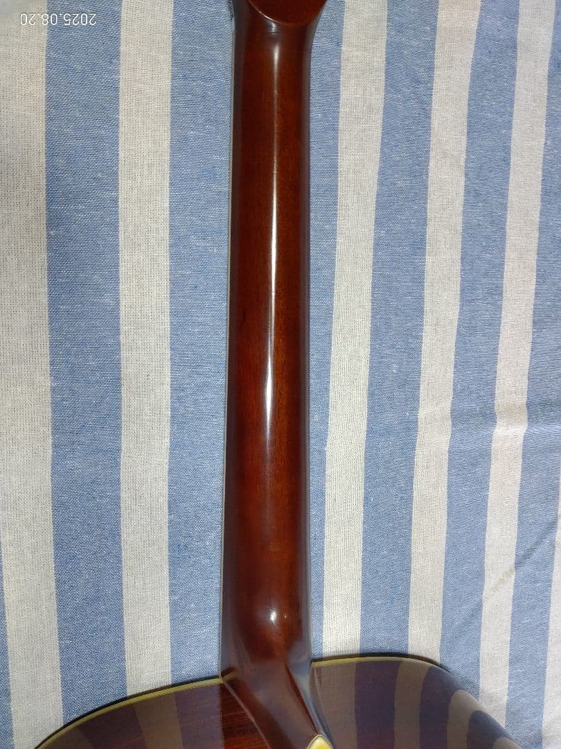 MORRISのドレッドノートタイプ・アコースティックギターW-30日本製美品です