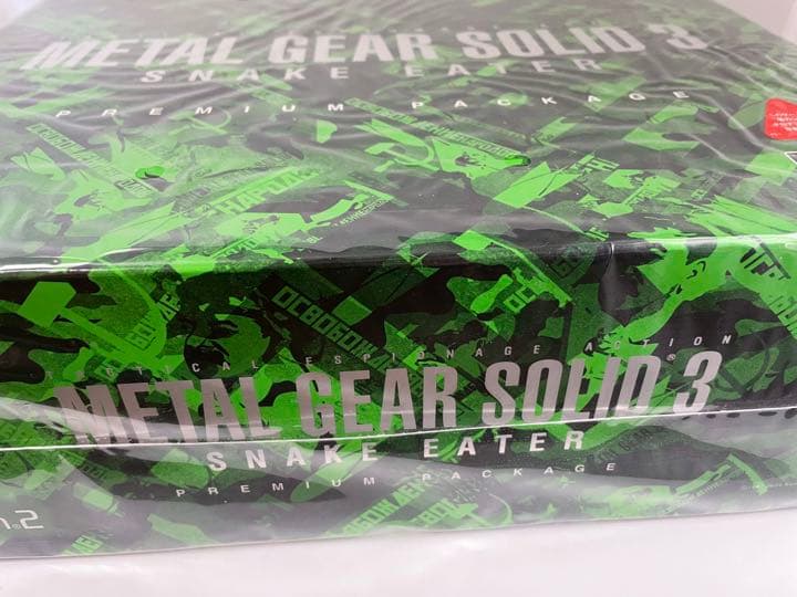〔希少/未開封品〕メタルギアソリッド3 スネークイーター プレミアムパッケージ