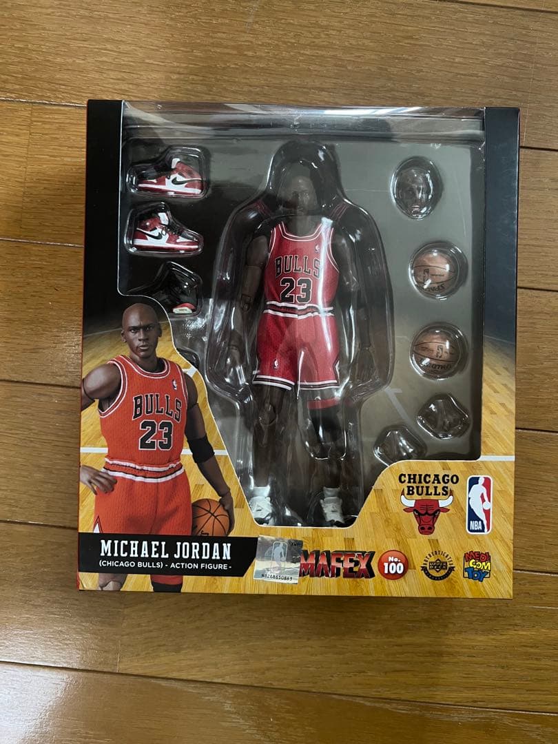 MAFEX Michael Jordan ジョーダン　新品