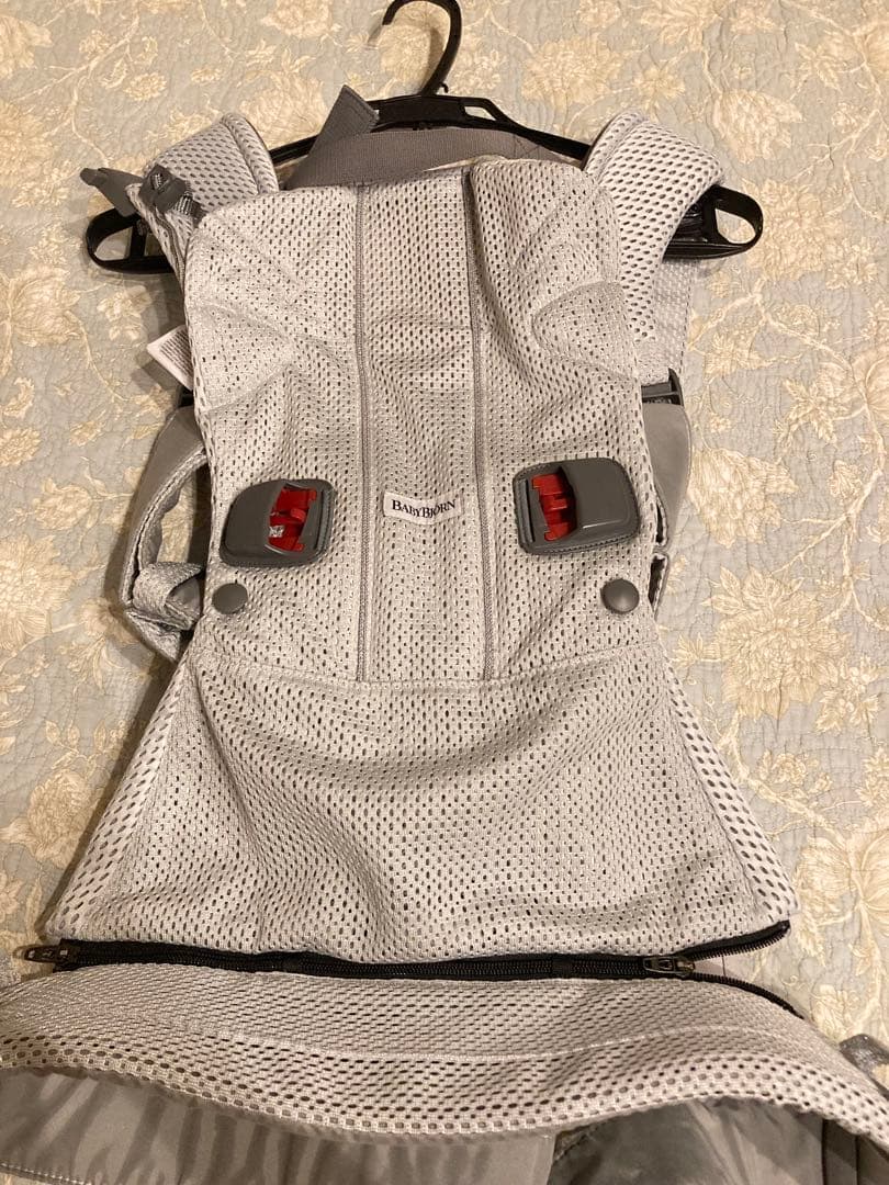 美品★BabyBjornベビーキャリアONE KAI