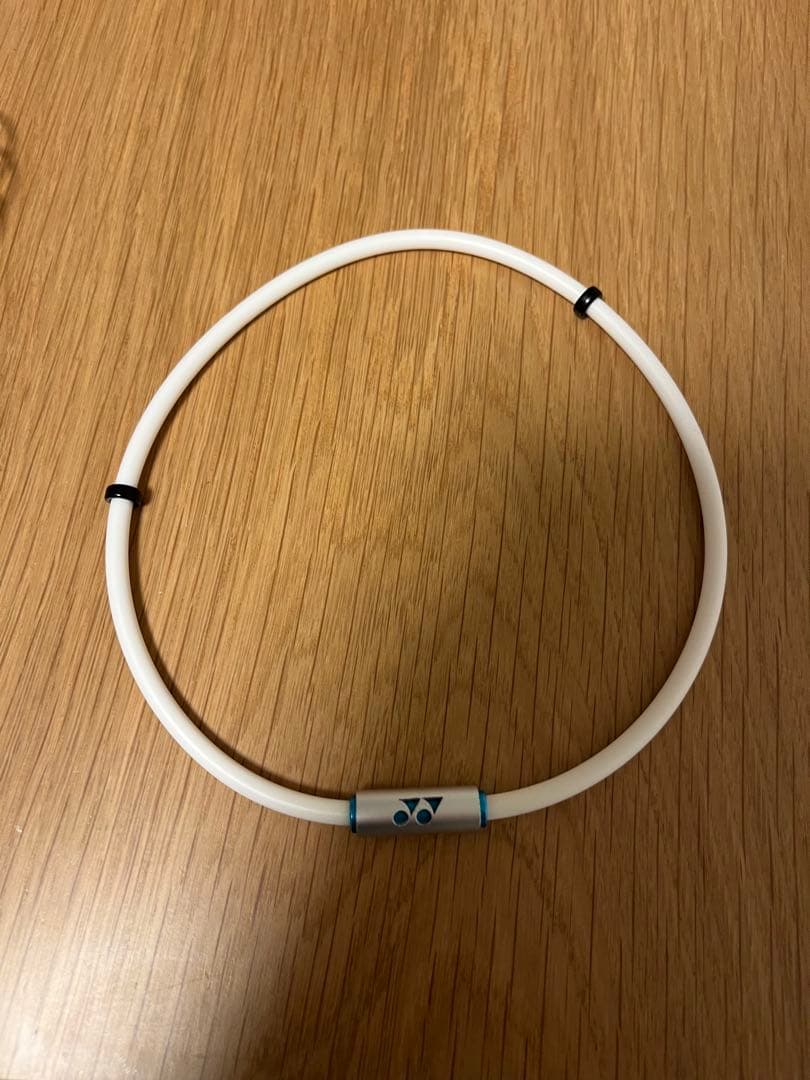 YONEX V4パワーネックレス 磁気ネックレス